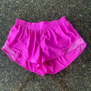 Lululemon hotty hot shorts!